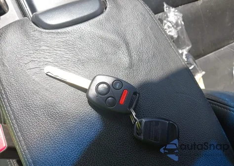 2010 Honda Accord 2.4 Ex-L from USA, damaged, VIN 1HGCP2F88AA180648